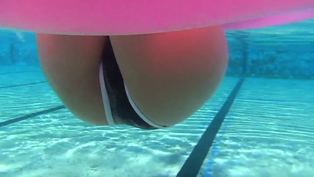 かくれんぼ：沖田彩花07b