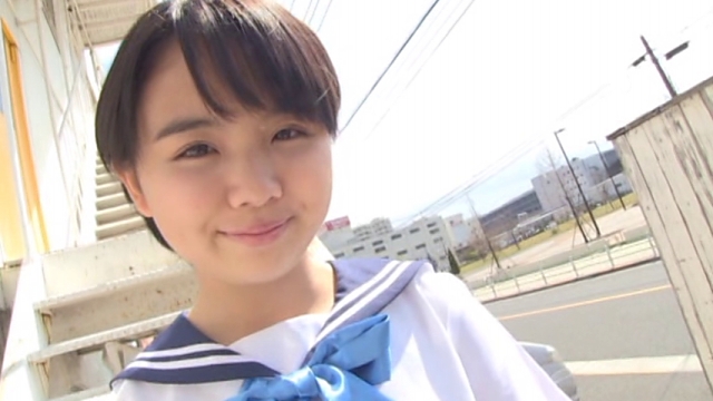 美少女は純真JC ~15歳まだまだ未熟な水着姿~:青葉えりか(えりか)01b