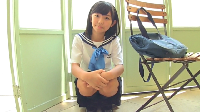 美少女は純真JC 相良あゆ 14歳：相良あゆ01b