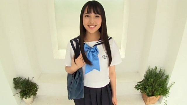 美少女は純真JC ～八頭身モデル級美少女JC～：松本映美01b