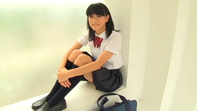 美少女は純真JC 時任景子 14歳：時任景子01b