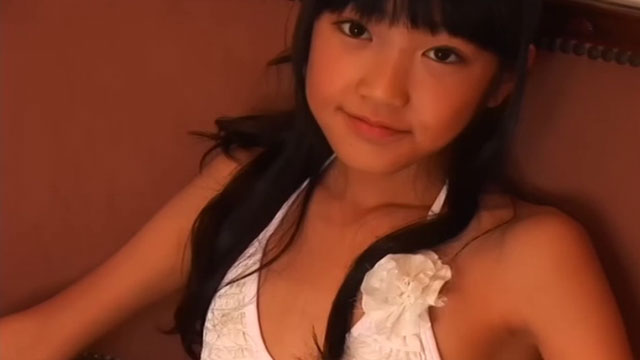 純真無垢 ~ホワイトレーベル~ 椎名もも Part2:椎名もも(岩﨑果歩):牧原あゆ10b