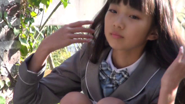 “すみれ色した恋心” とっておきの未公開秘蔵映像:河合すみれ10b