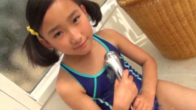 U-BEST 12 前編:清水美蘭・春野奈々・荒井暖菜・荒井佑奈07b