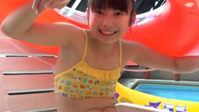 U-BEST 12 前編:清水美蘭・春野奈々・荒井暖菜・荒井佑奈08b