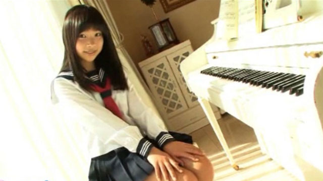 U-BEST 12 後編:中村早希・野村苺花・清水ちか・石野瑠見12b